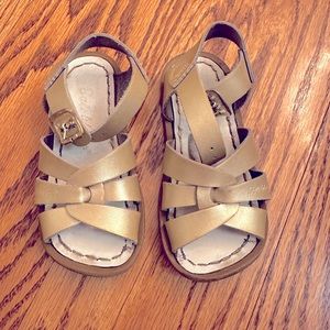 Gold Saltwater Sandals size 7